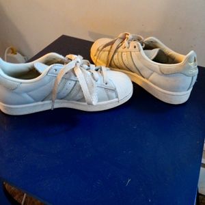 Girls Adidas superstars